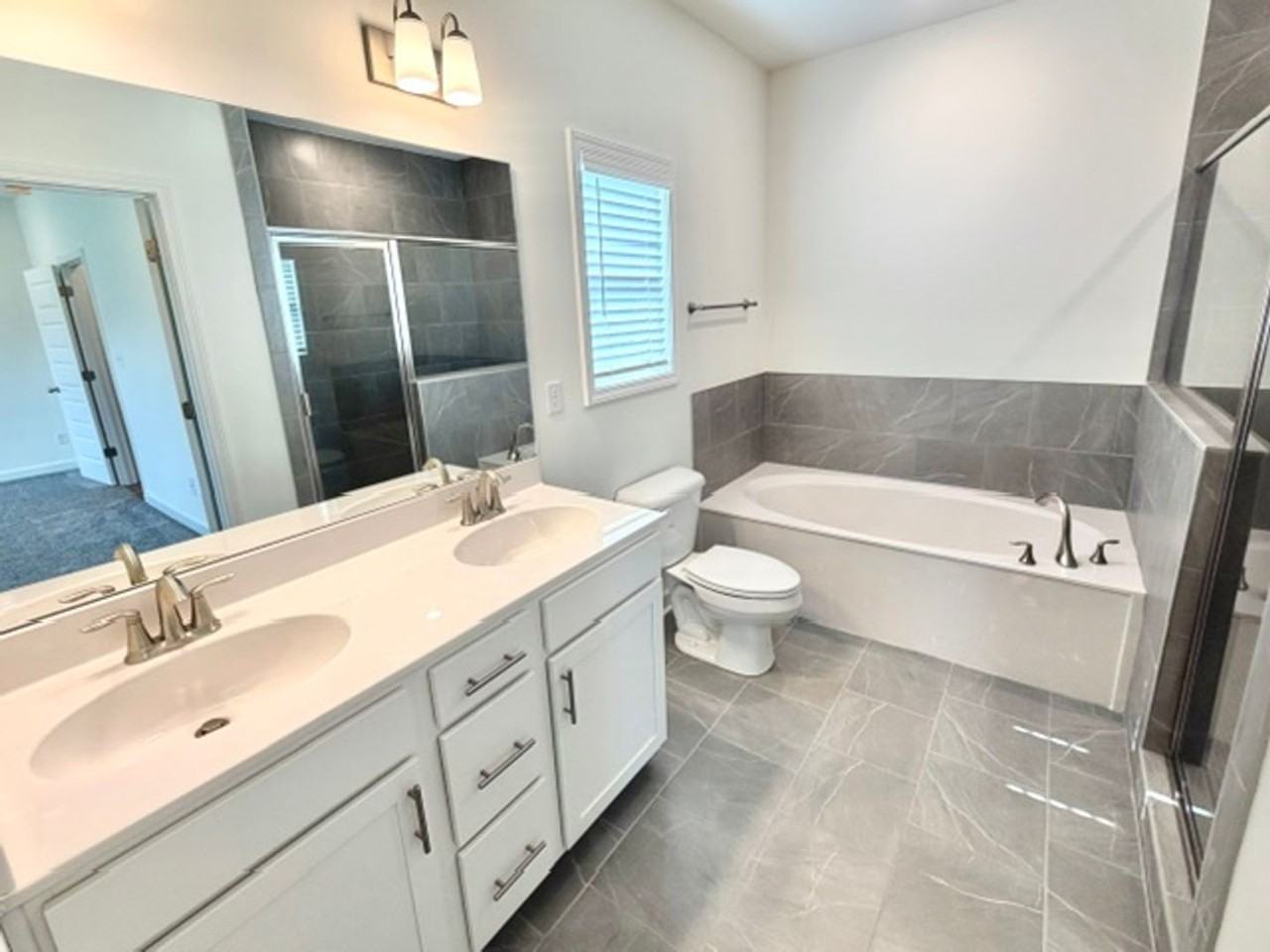 145 145 Summer Rose Ln - Photo 6 of 14