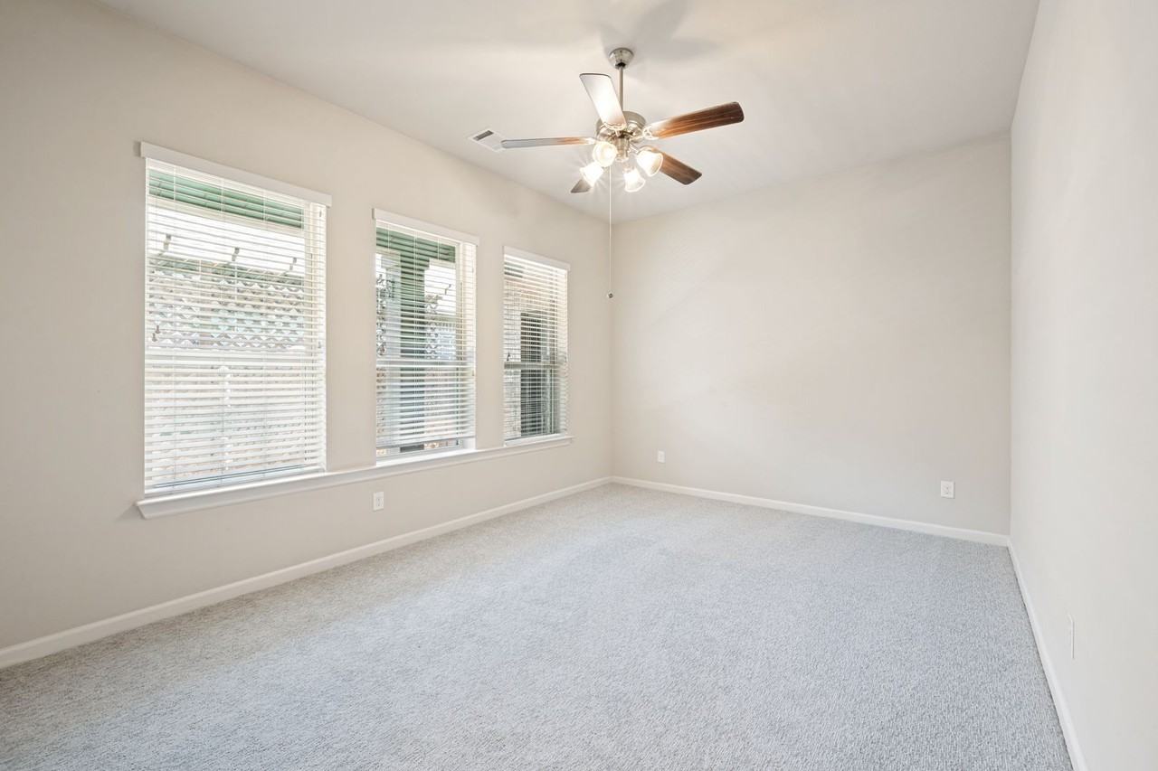 3908 Jasmine Fox Ln - Photo 5 of 13