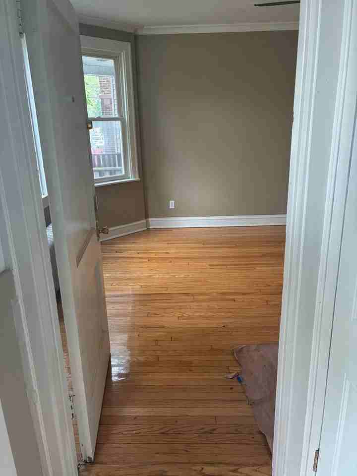 5436 S Justine St - Photo 7 of 37