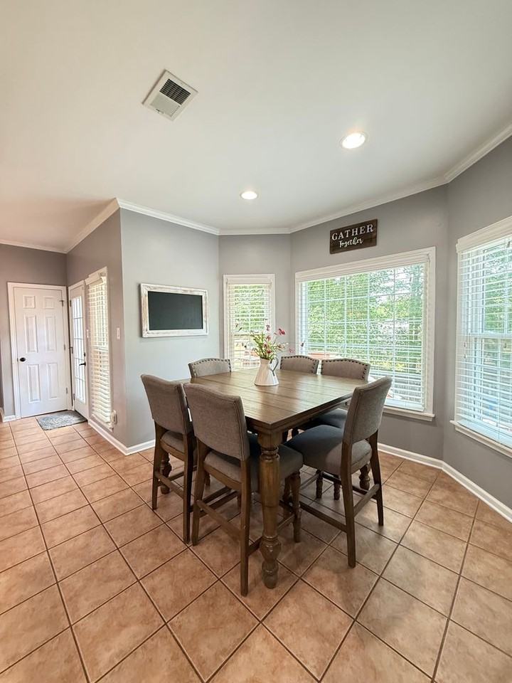636 Sydney Bender Ln - Photo 7 of 21