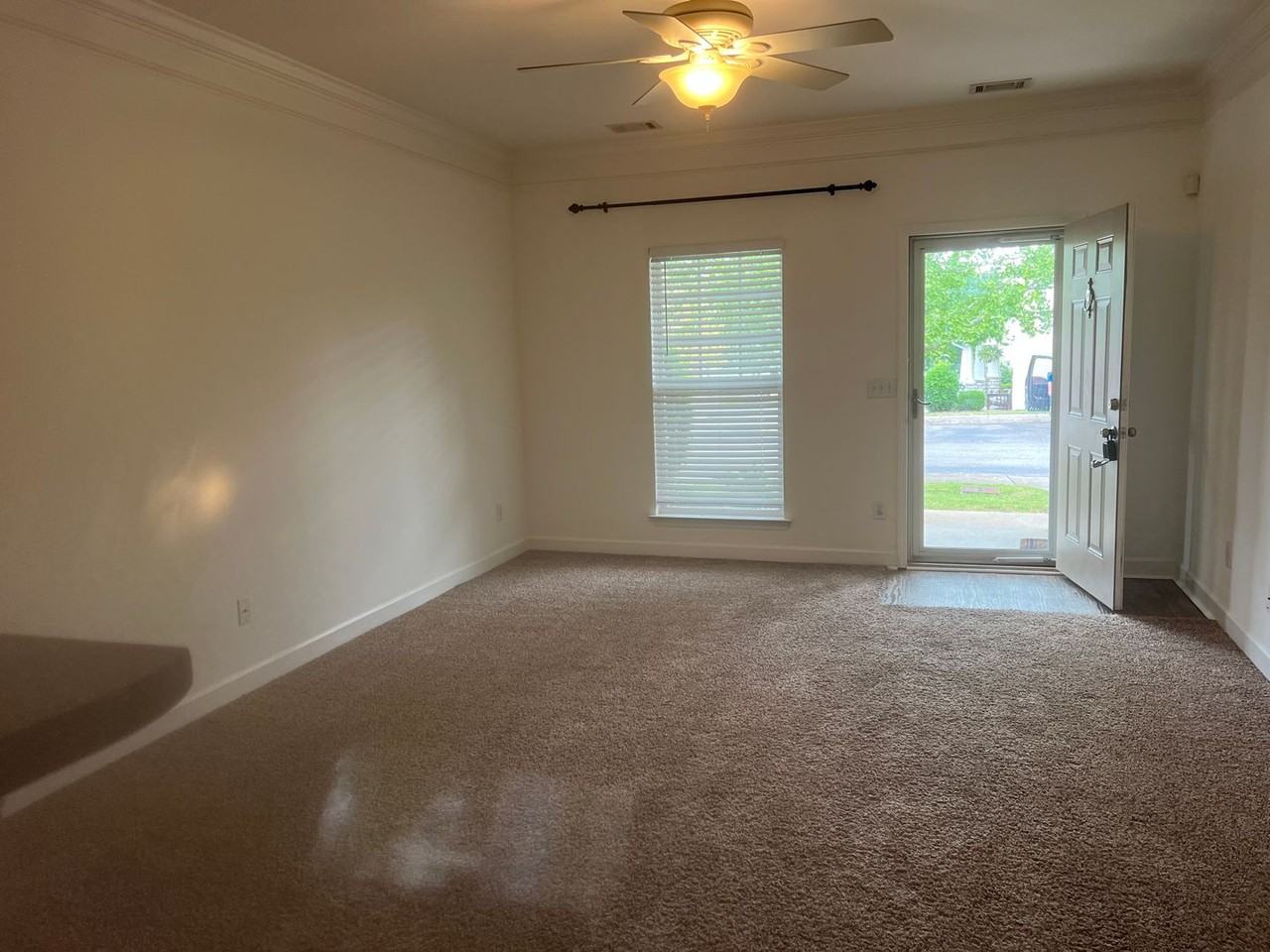 1804 Lincoya Bay Dr - Photo 2 of 21