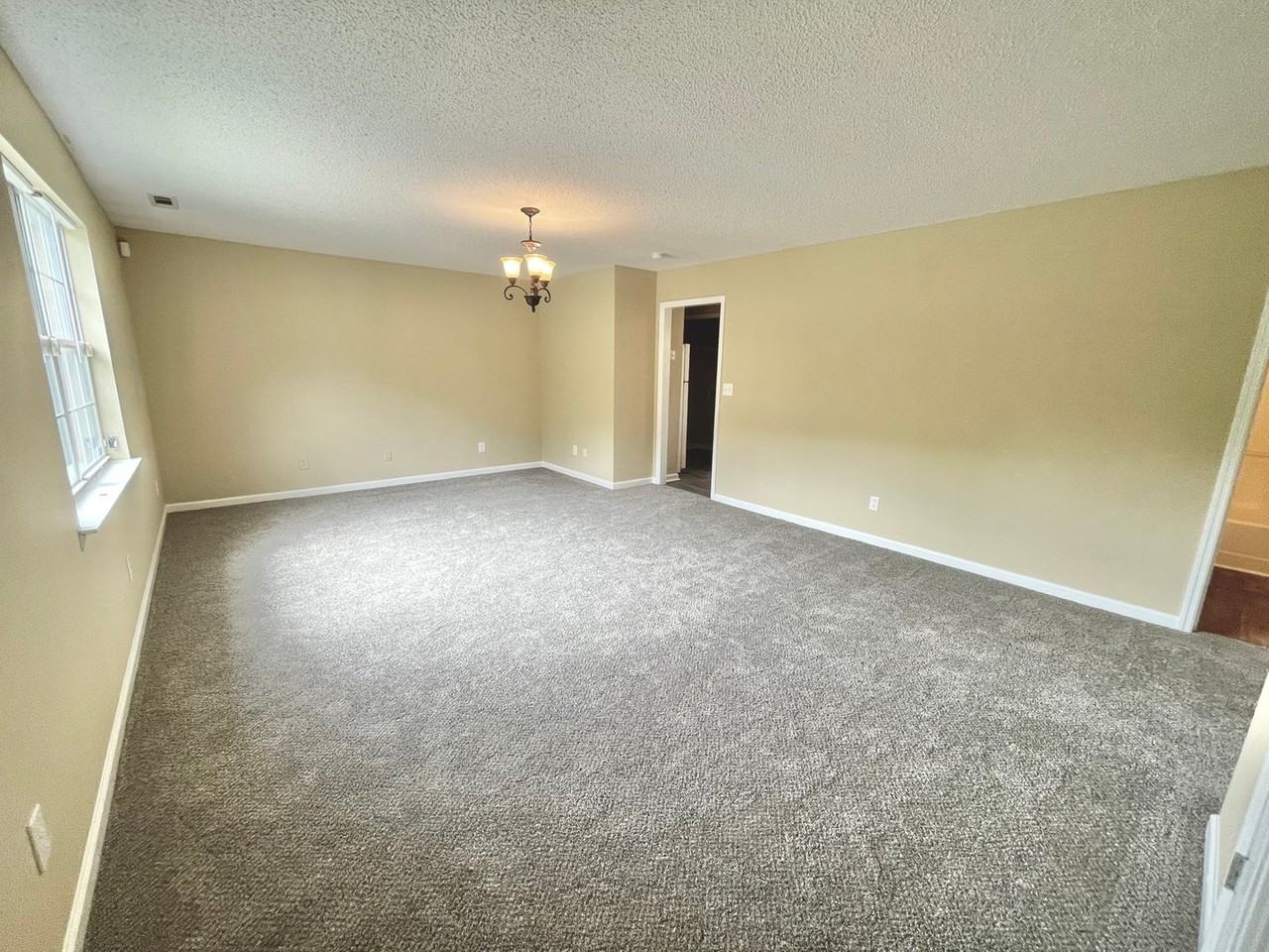 26990 Elkins Rd #N - Photo 4 of 7