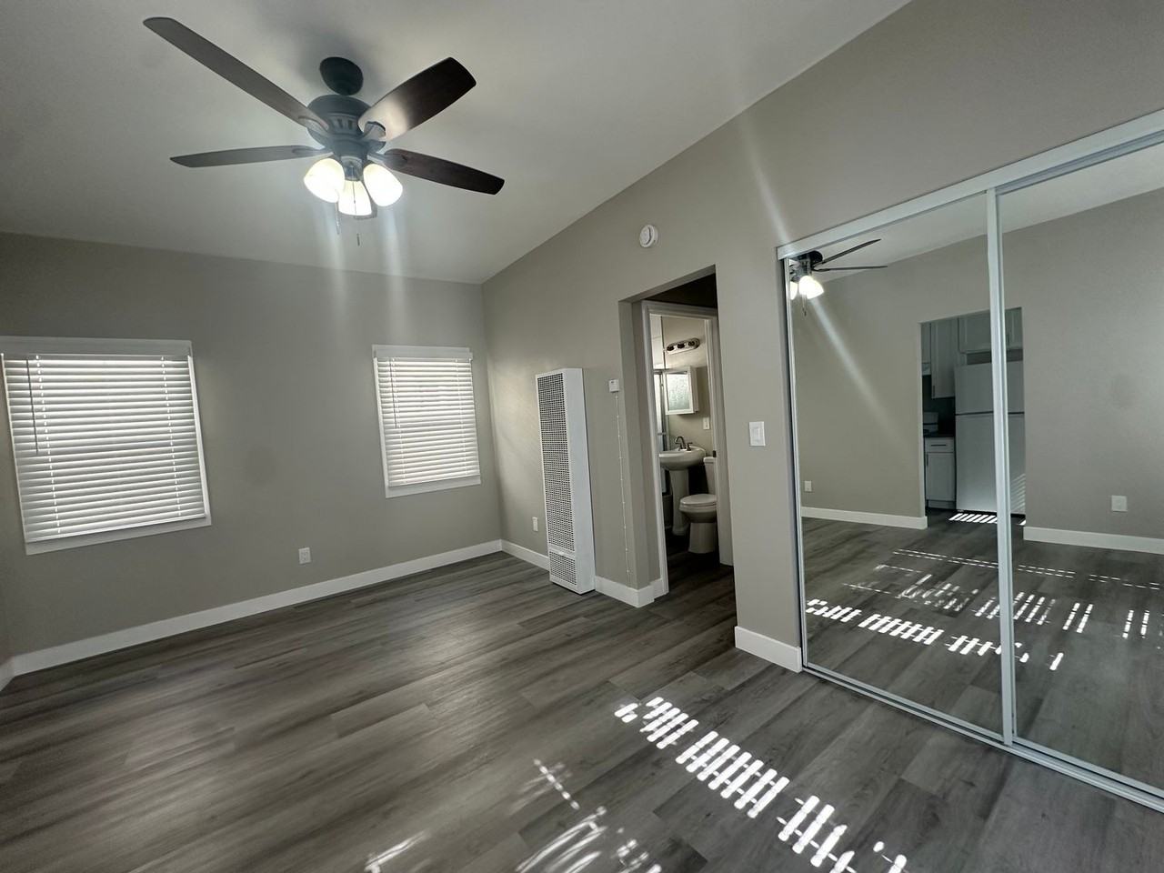 1904 E Bermuda St #09 - Photo 2 of 10