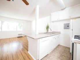 15925 Victory Blvd - Photo 1 of 1