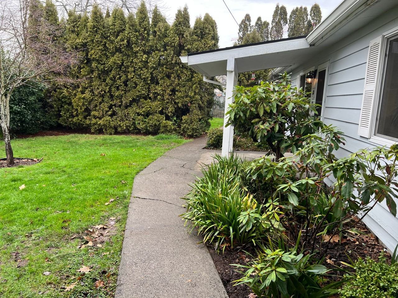 8495 Se Otty Rd - Photo 2 of 19