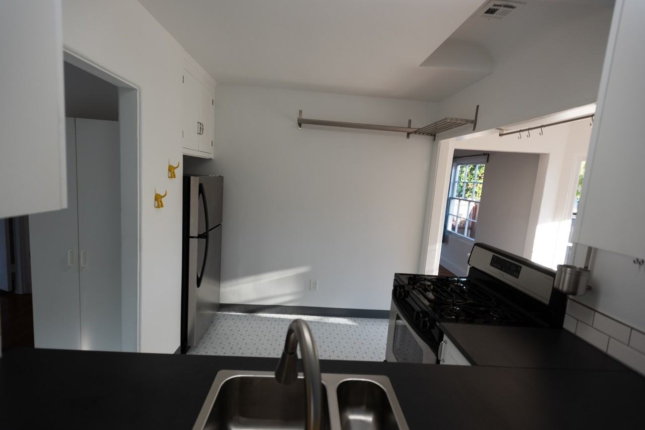 364 2nd Ave - Photo 6 of 43