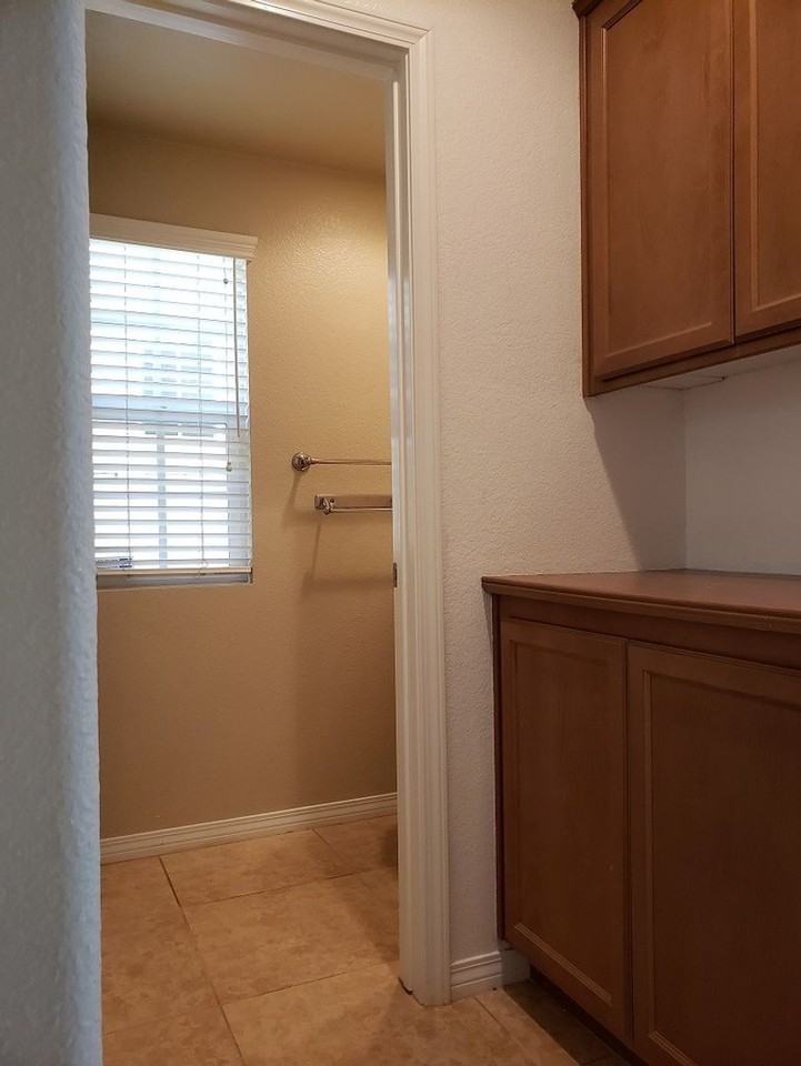 730 Nile River Dr - Photo 4 of 21