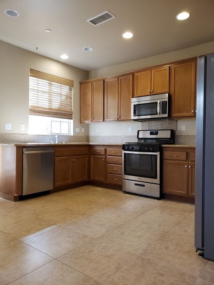 730 Nile River Dr - Photo 5 of 21