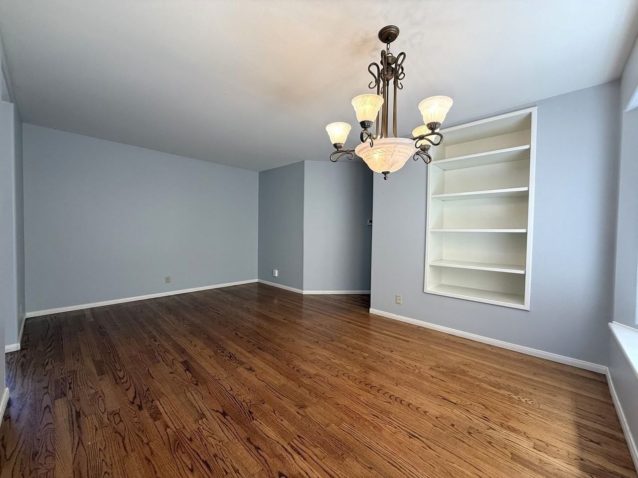 432 E Ave - Photo 7 of 29