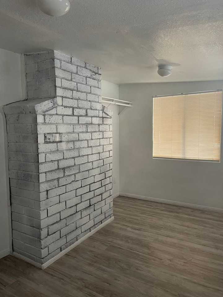 1395 N Pennsylvania Ave - Photo 6 of 35