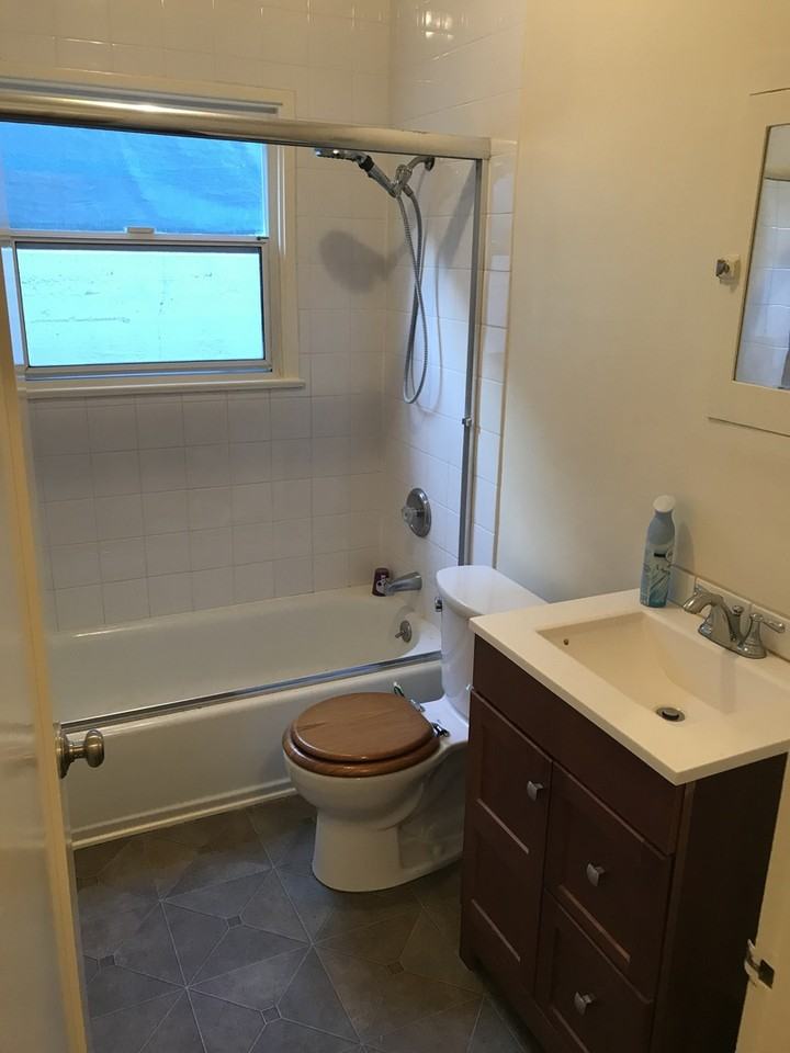 407 Montgomery St - Photo 6 of 9