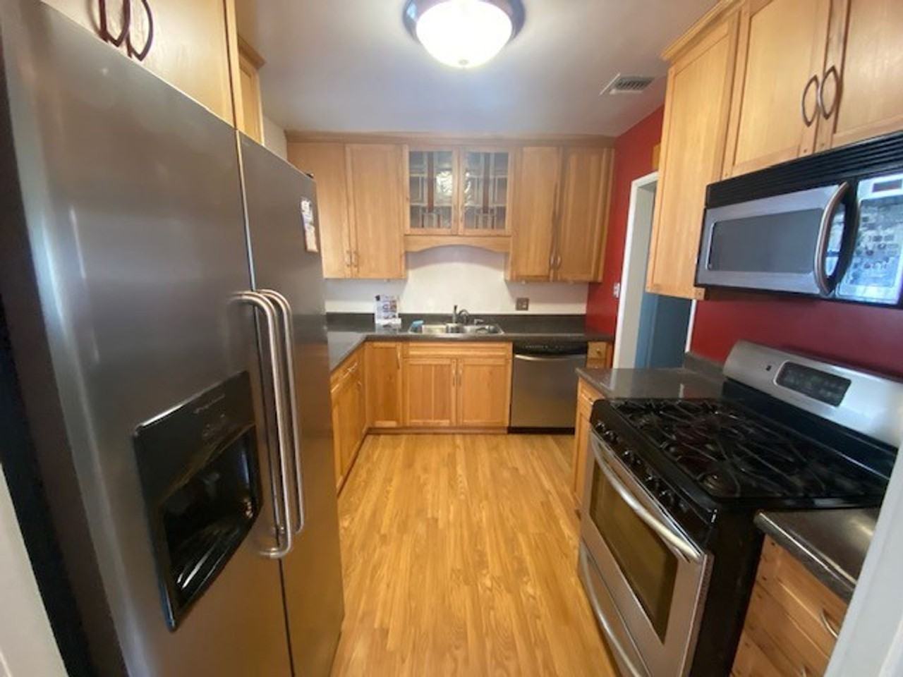11919 Hopland St - Photo 2 of 15