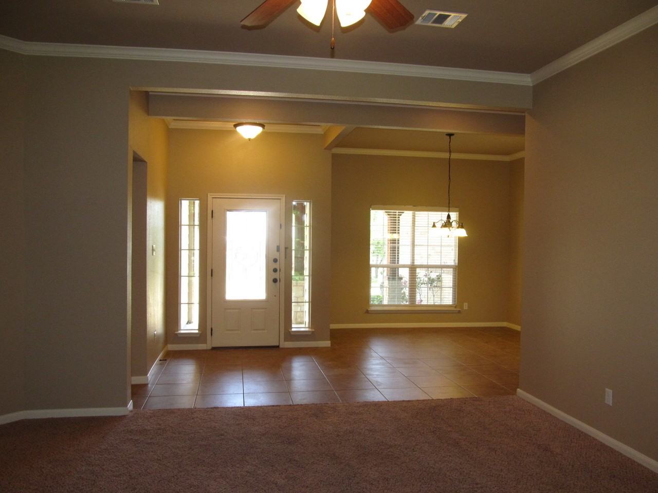 2515 Twin Ridge Ct - Photo 3 of 19