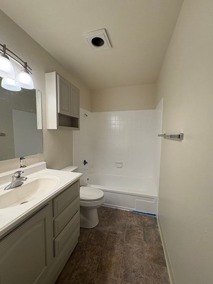 400 S Saliman Rd #54 - Photo 3 of 7