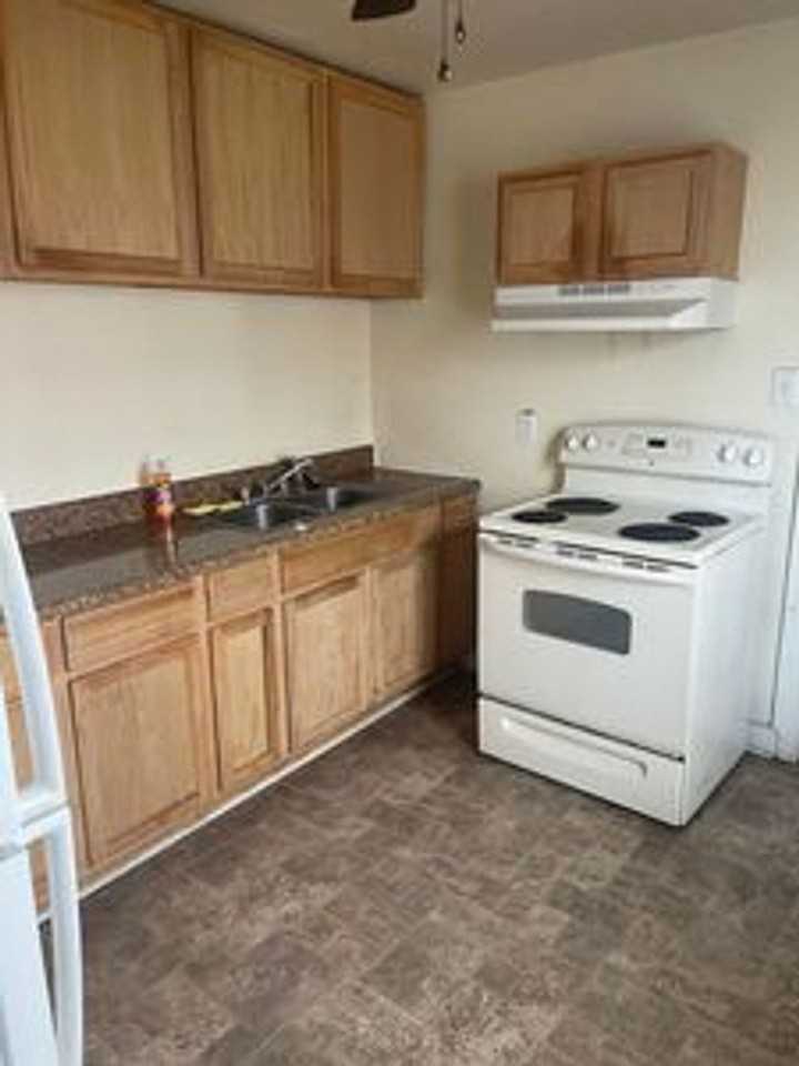 1106 Althea Pkwy - Photo 7 of 17
