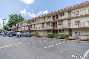 featured image of 98-731 Moanalua Loop