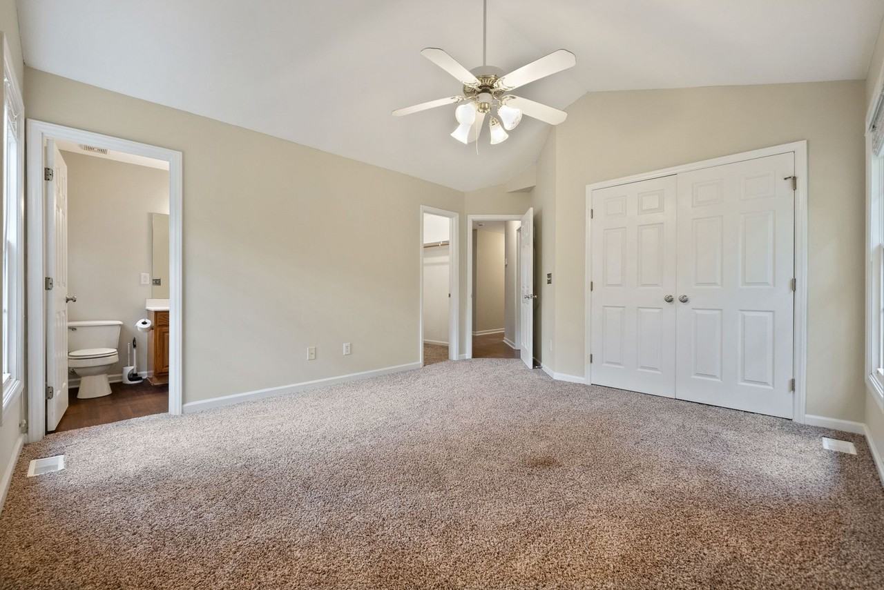 2032 Ferbow St - Photo 7 of 18
