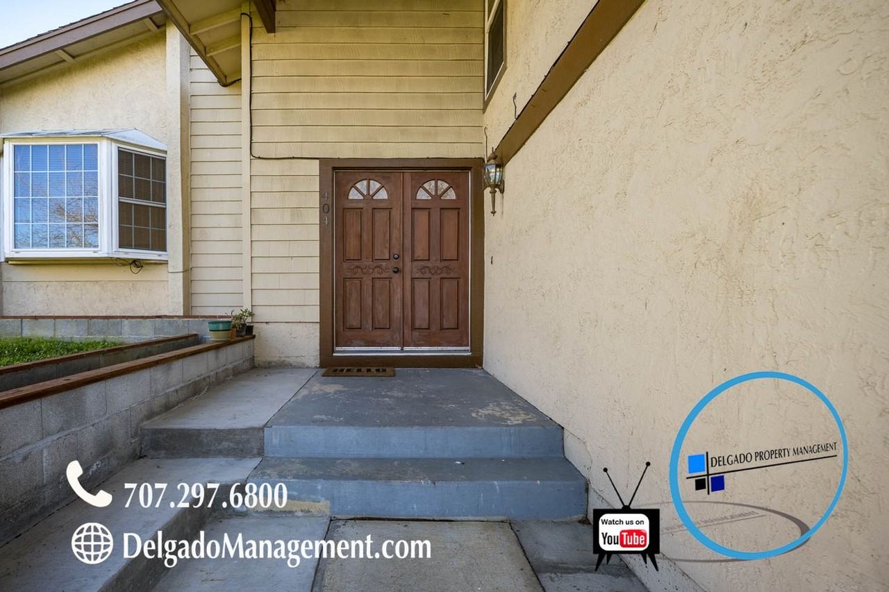 404 Phoenix Cir - Photo 2 of 27