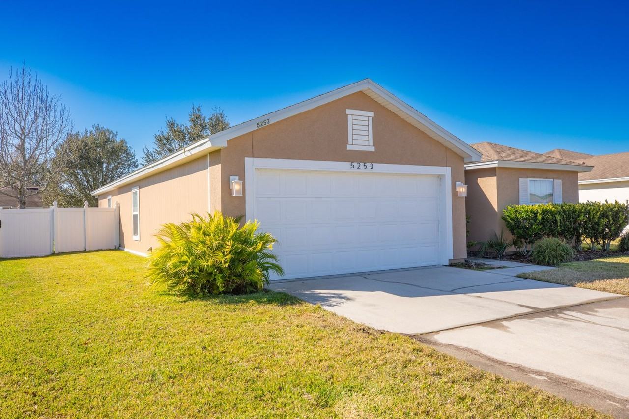 5253 Plantation Home Way - Photo 4 of 32