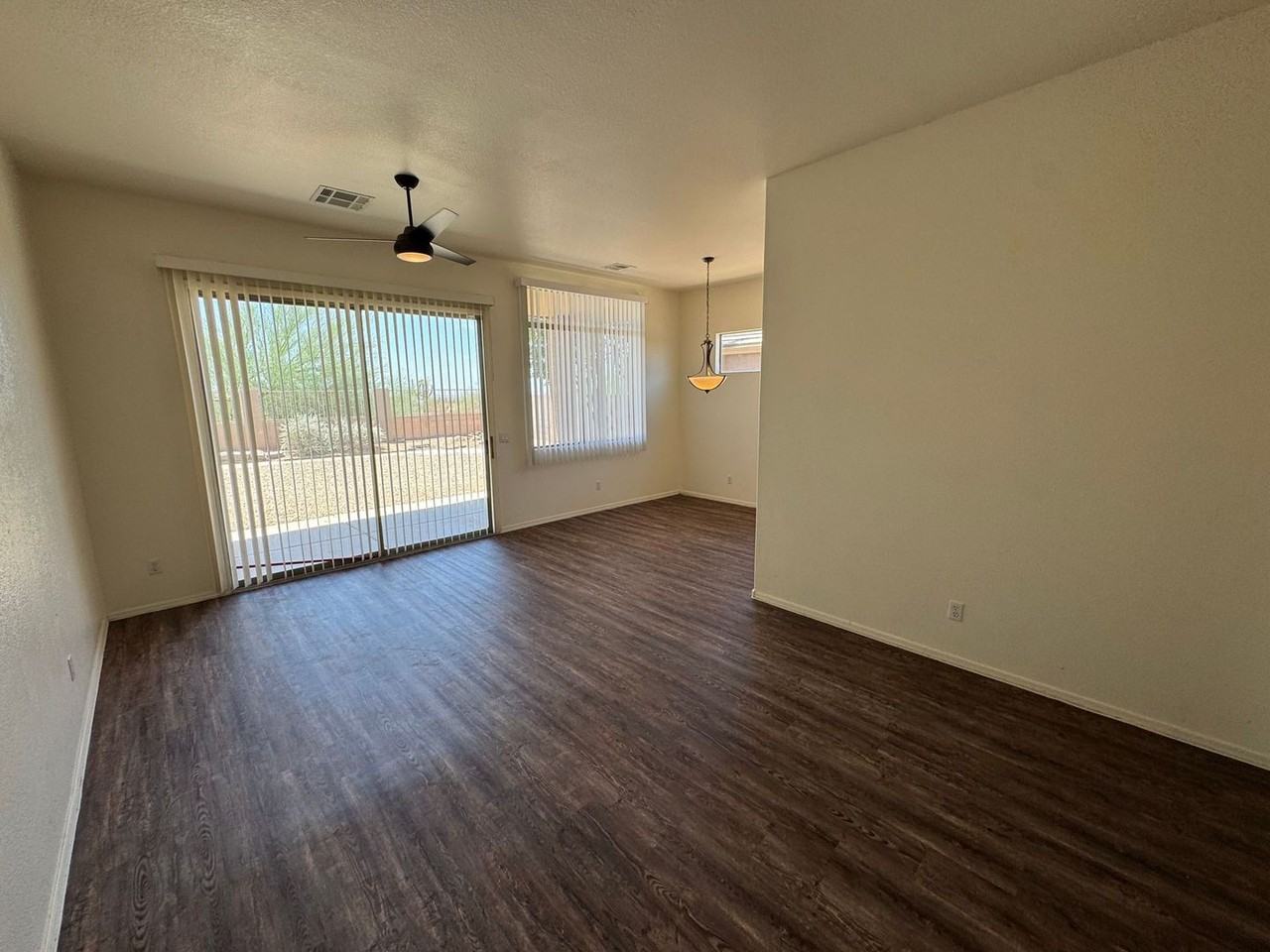 4709 E Prickly Pear Trl - Photo 3 of 22