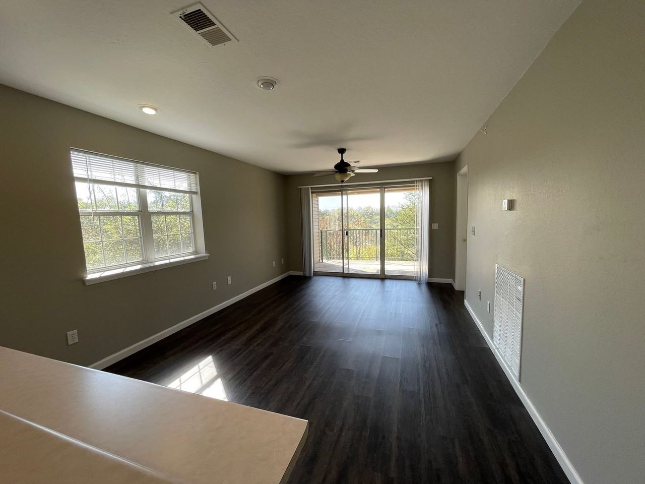 545 Valley View Rd #201 - Photo 3 of 15