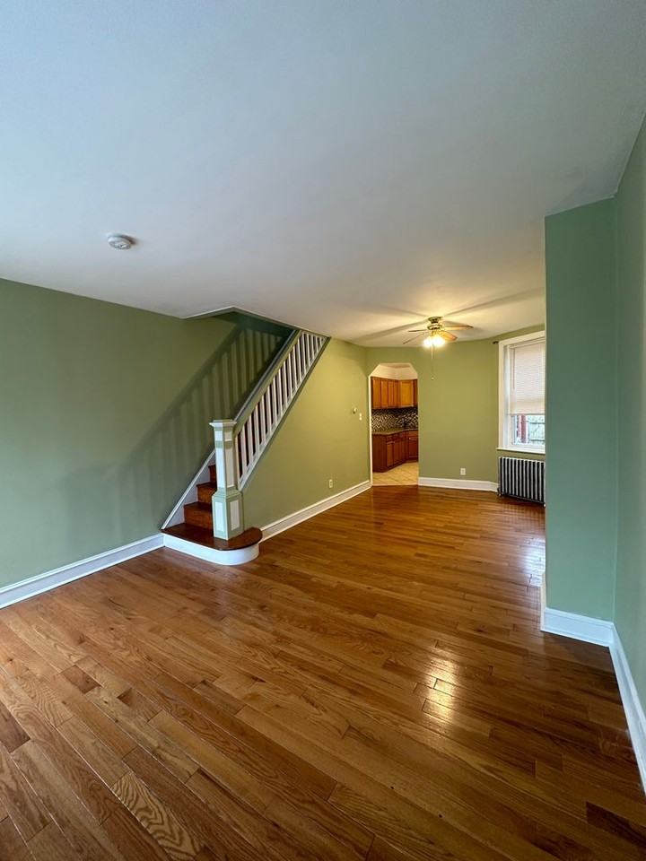 3185 Tulip St - Photo 3 of 27