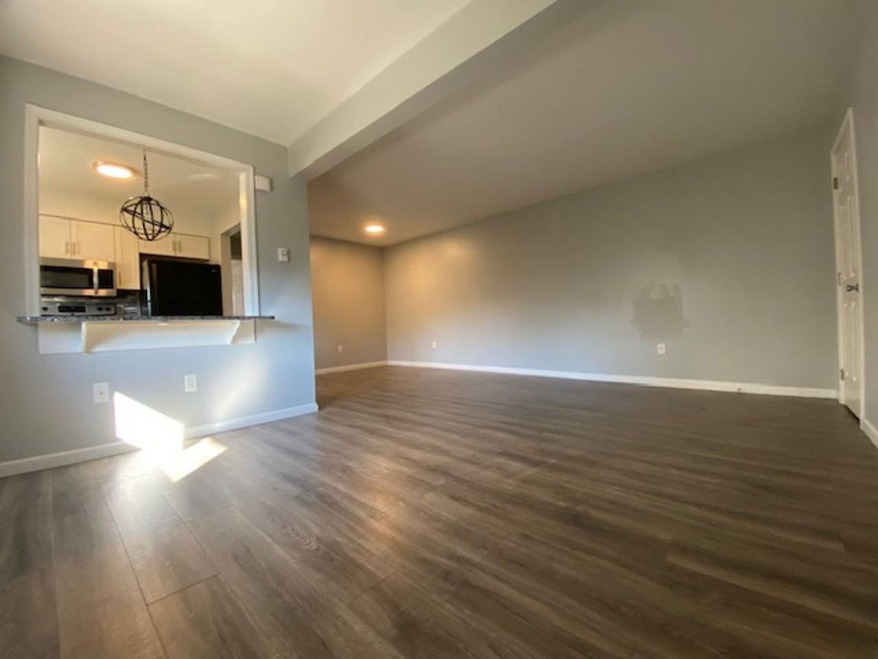 532 Broad St - Photo 2 of 11