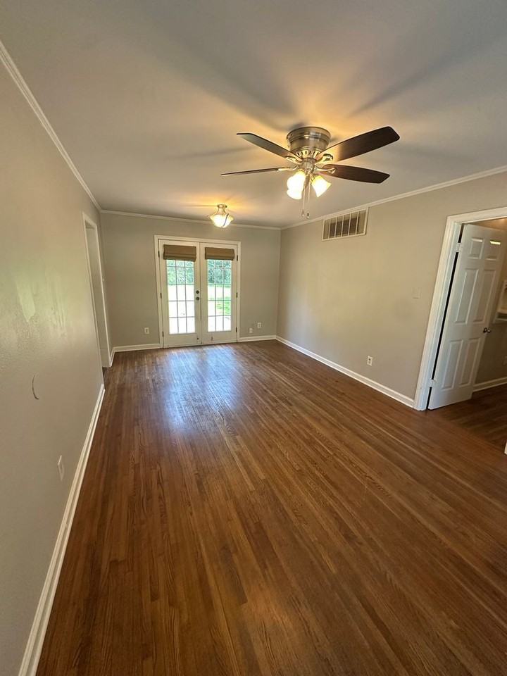 5042 Kaye Rd - Photo 2 of 12