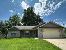 333 Lyle Curtis Cir - Photo 1 of 1