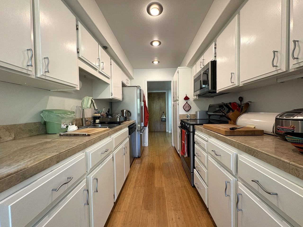 320 Palo Alto Ave #A2 - Photo 7 of 19