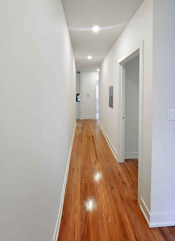 4505 N Kimball Ave - Photo 4 of 11