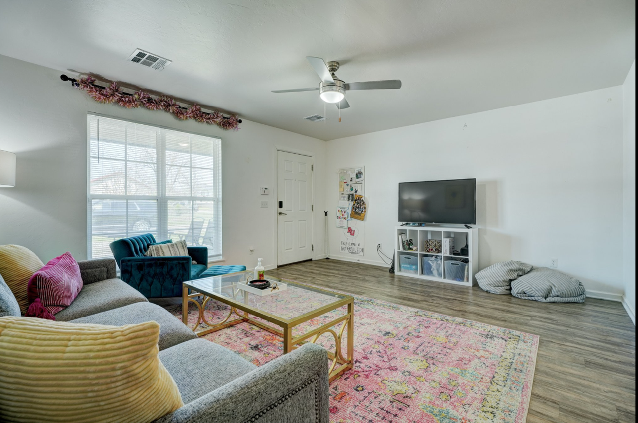 1520 N Market Ave - Photo 7 of 30