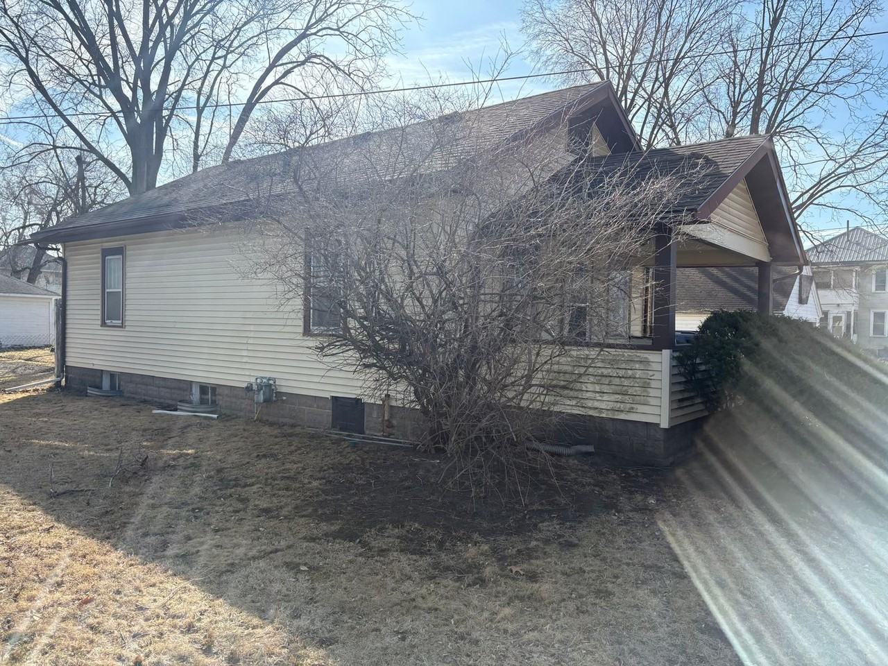 116 Hope Ave - Photo 3 of 5