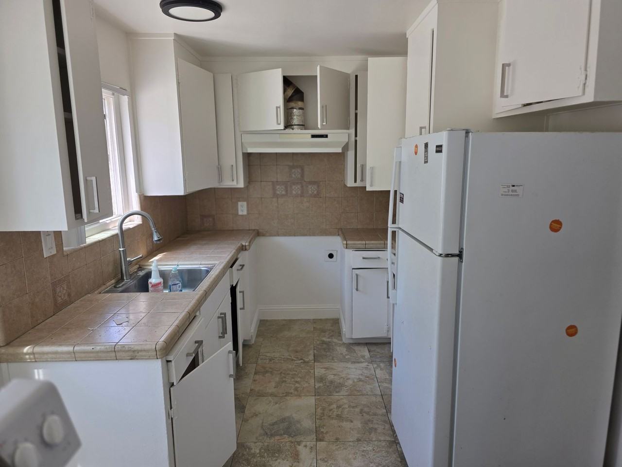 3538 Agate Dr - Photo 4 of 36