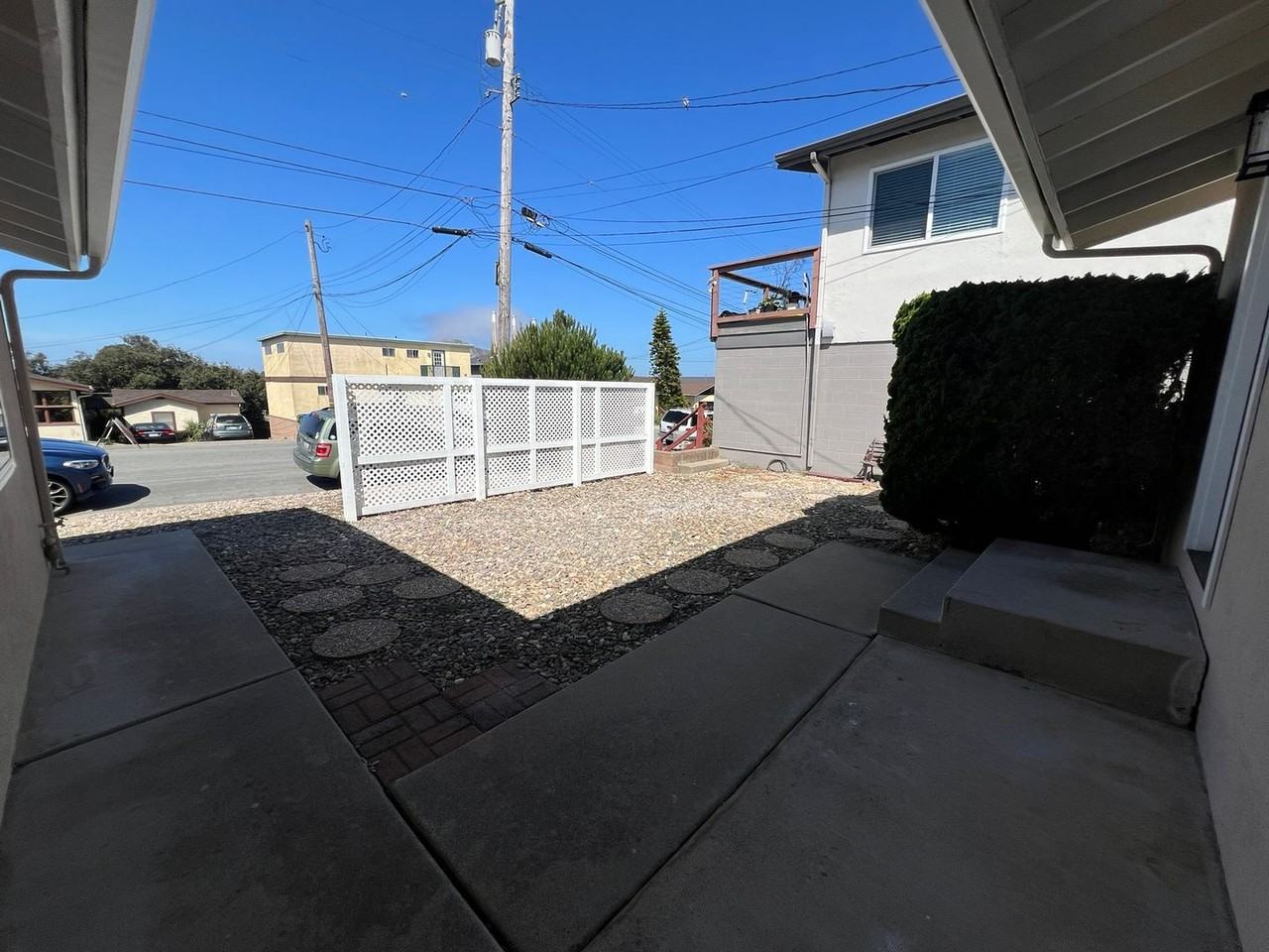 1250 Bolton Dr - Photo 3 of 21