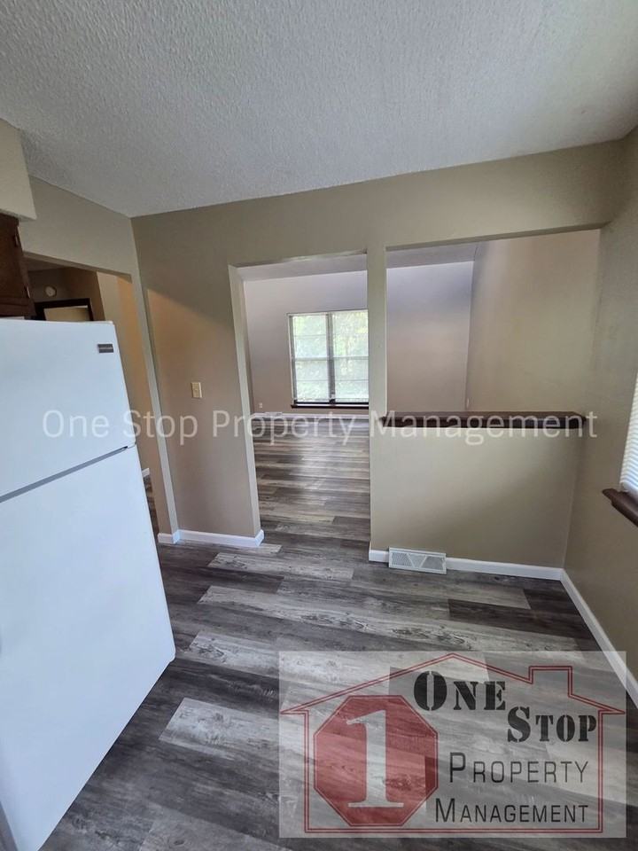 17309 E 49th Street Ct S - Photo 6 of 24