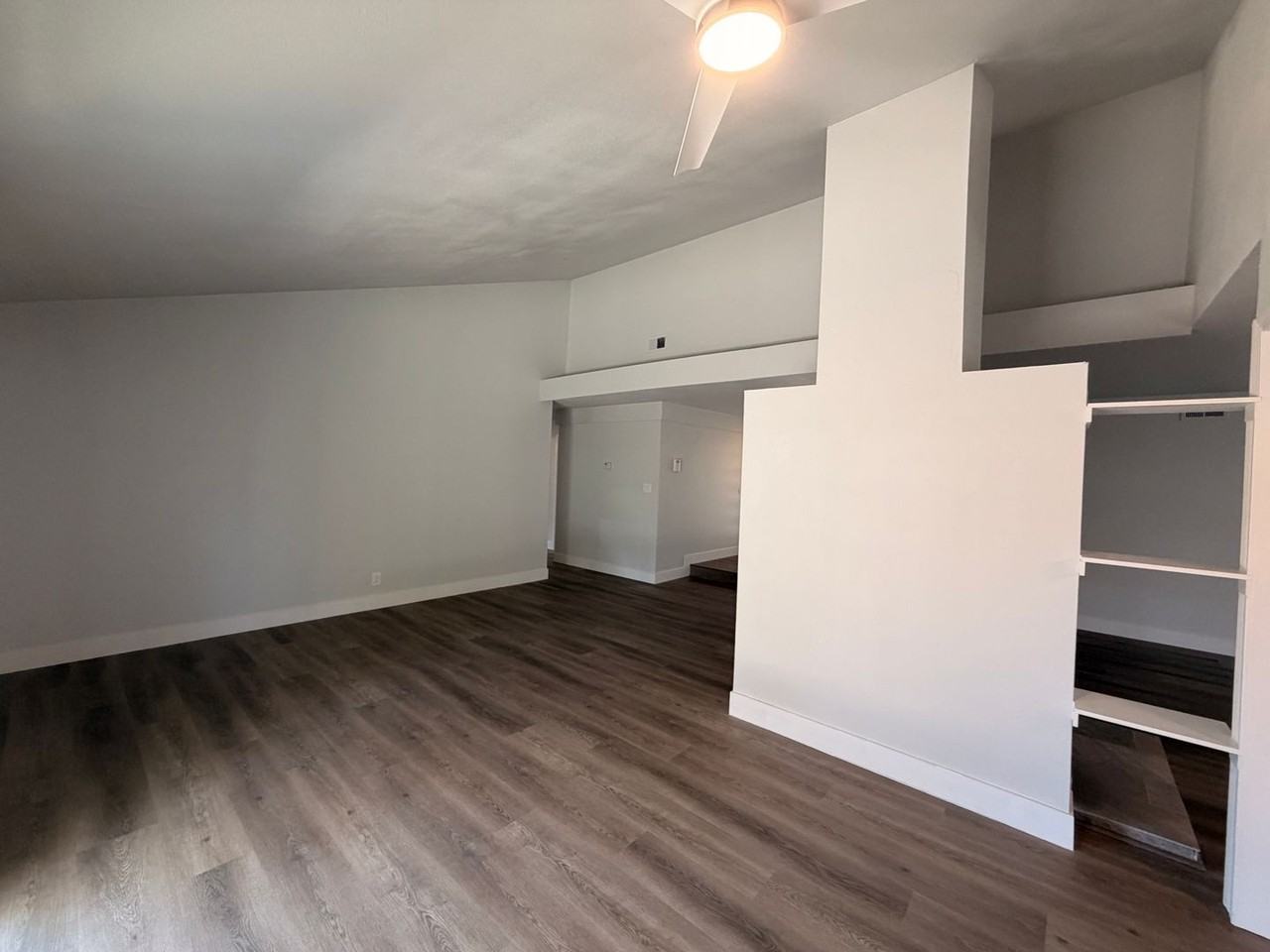 278 El Portal Way - Photo 5 of 21