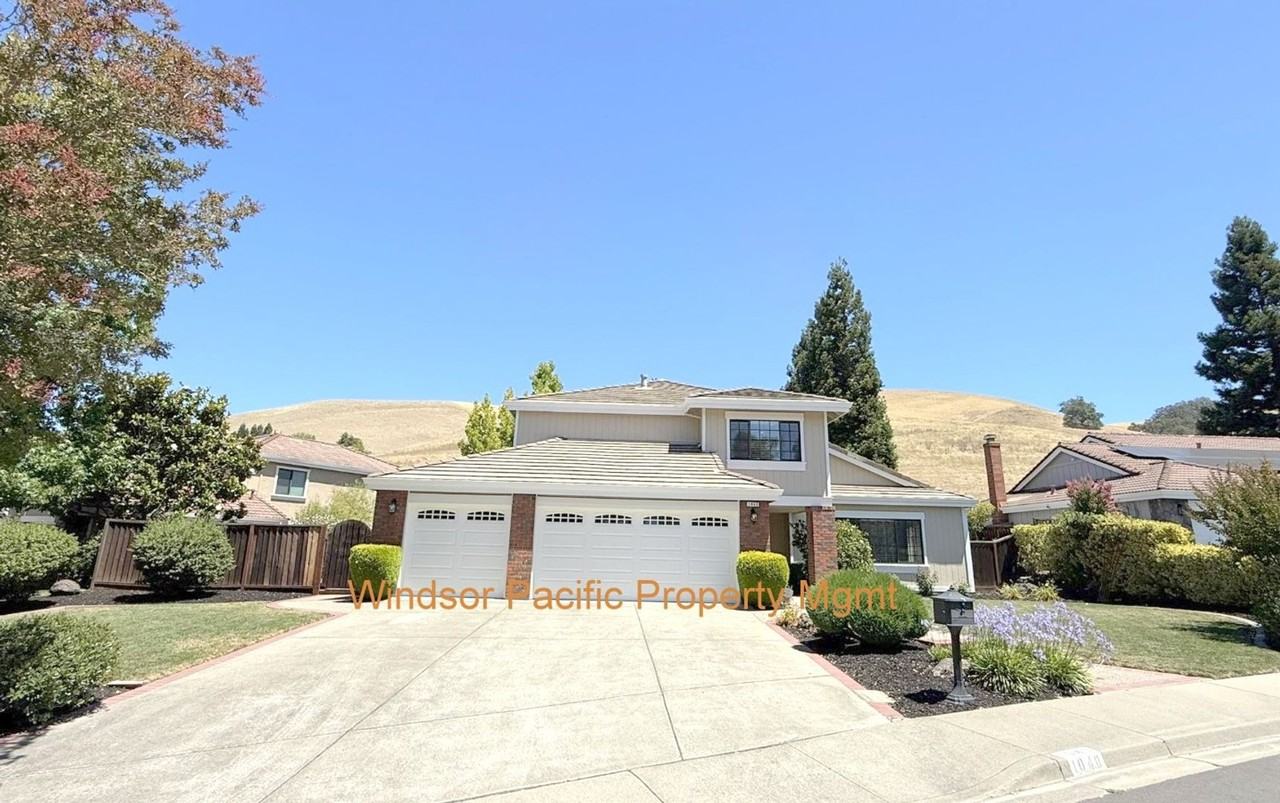 1040 Hill Meadow Pl - Photo 2 of 50