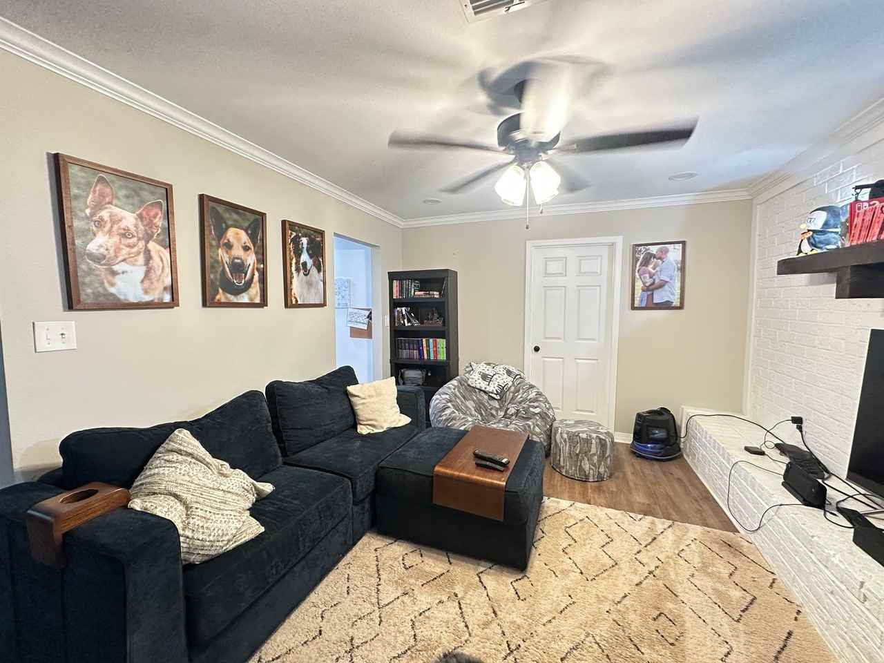 3125 Lake Hills Dr - Photo 4 of 23