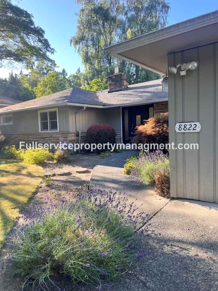 8822 Se 59th St - Photo 2 of 32