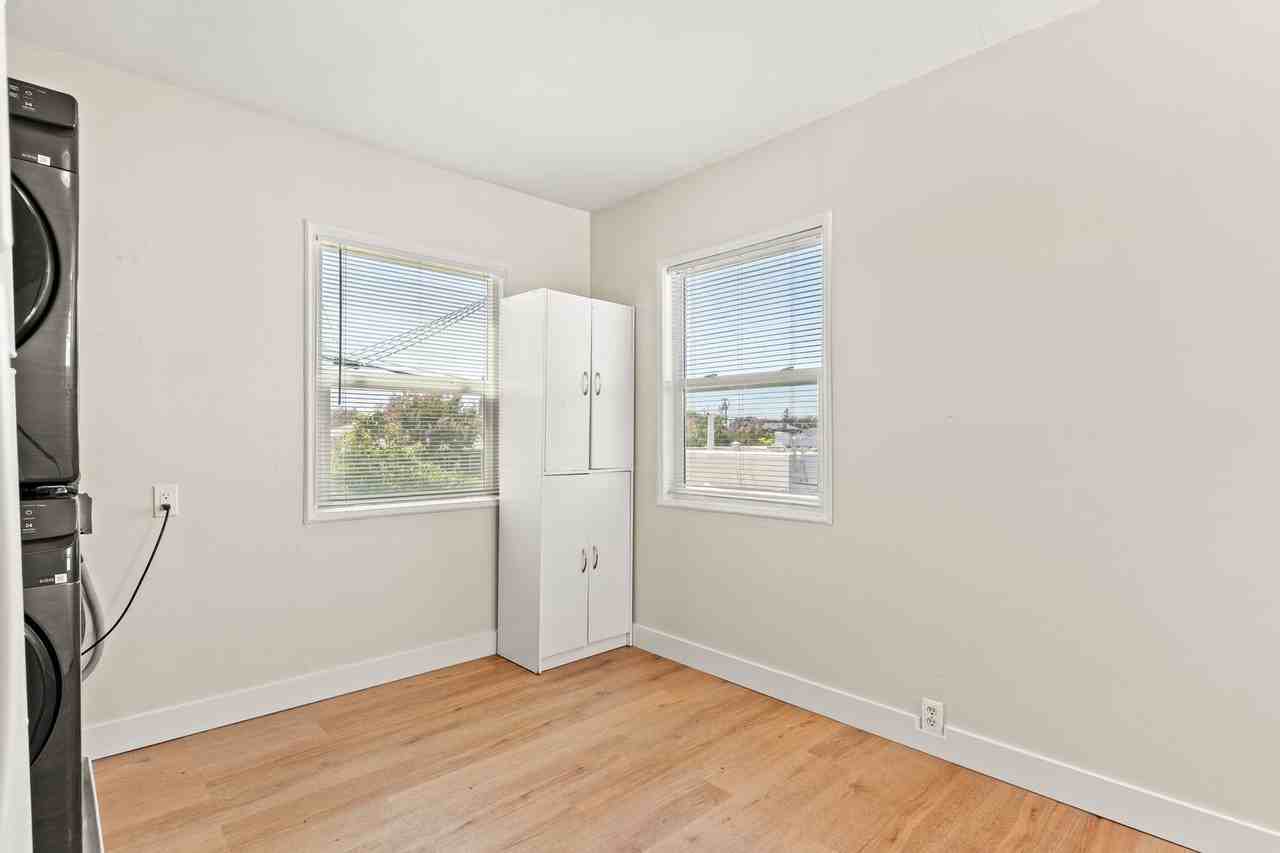 170 Belleview Dr - Photo 7 of 12