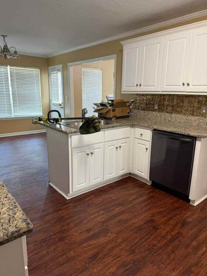 1832 Heathers Way - Photo 6 of 24