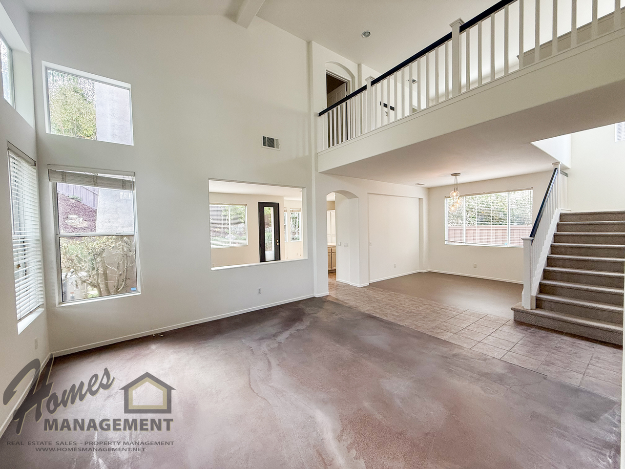 6890 Camino De Amigos - Photo 4 of 34