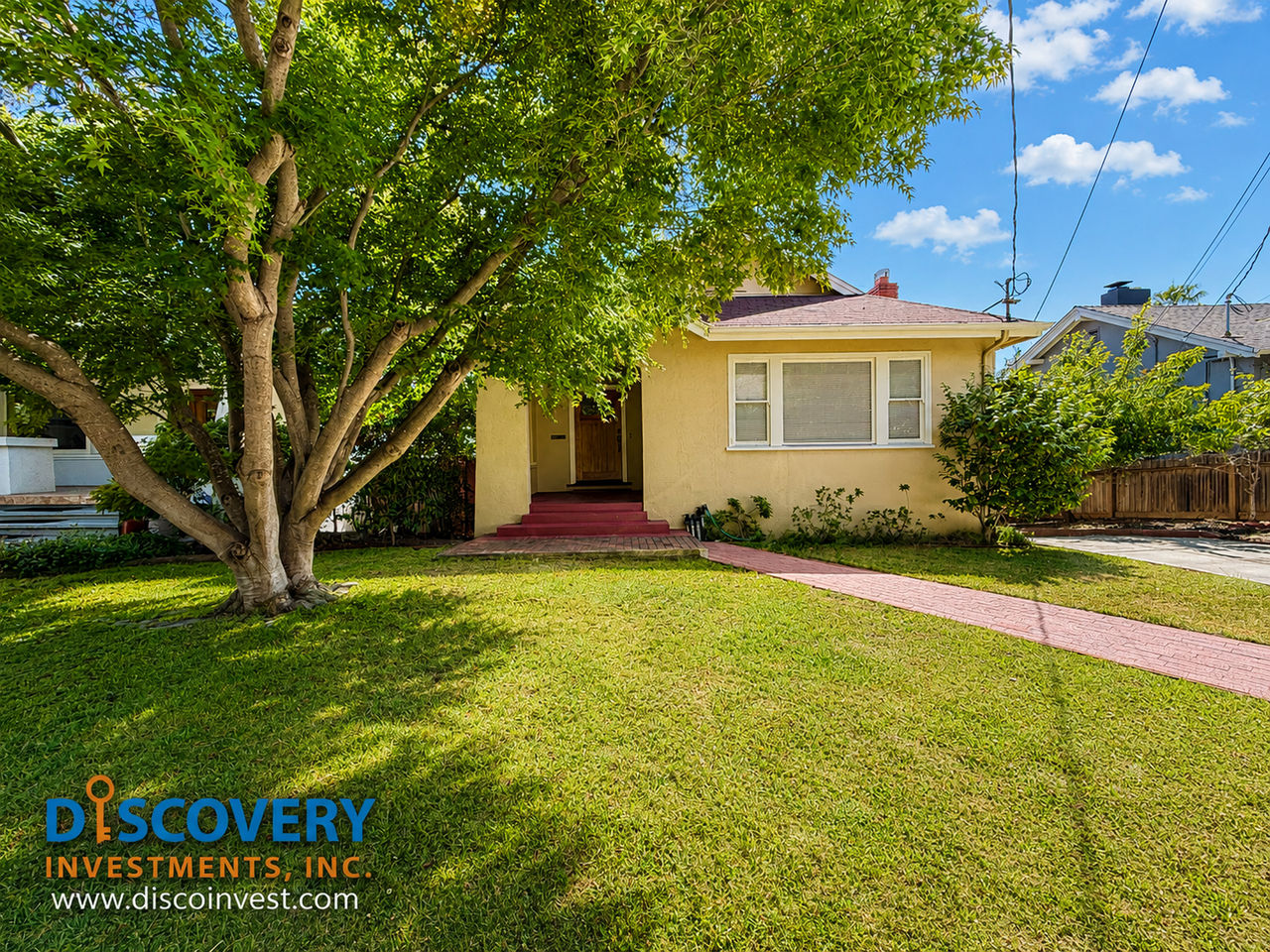 327 San Carlos Ave - Photo 2 of 50