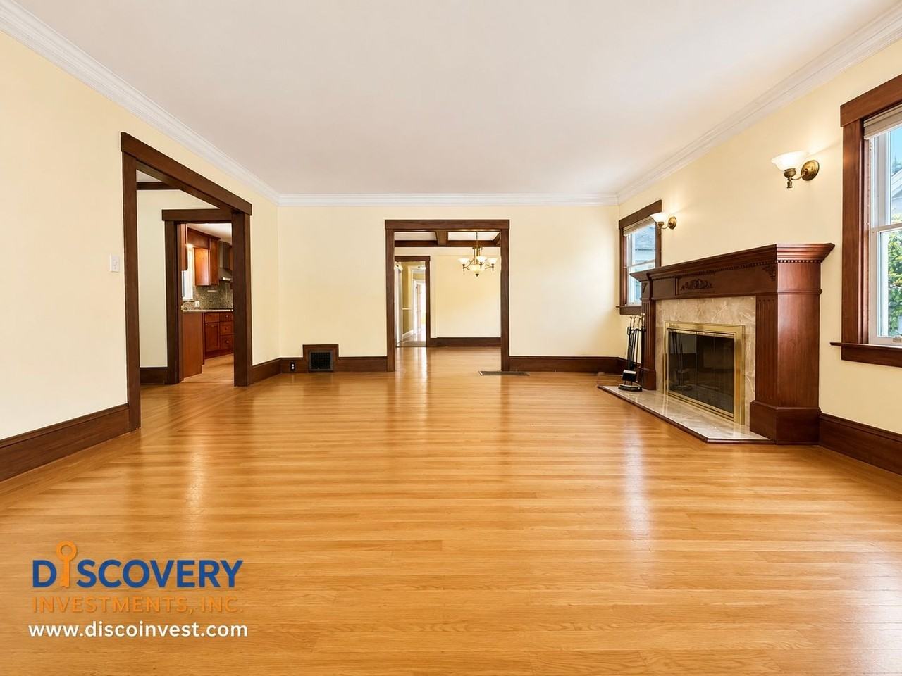 327 San Carlos Ave - Photo 6 of 50