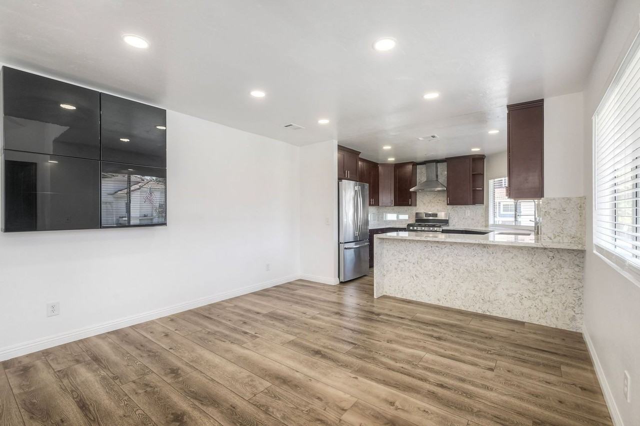 4533 Morning Dove Way - Photo 5 of 15