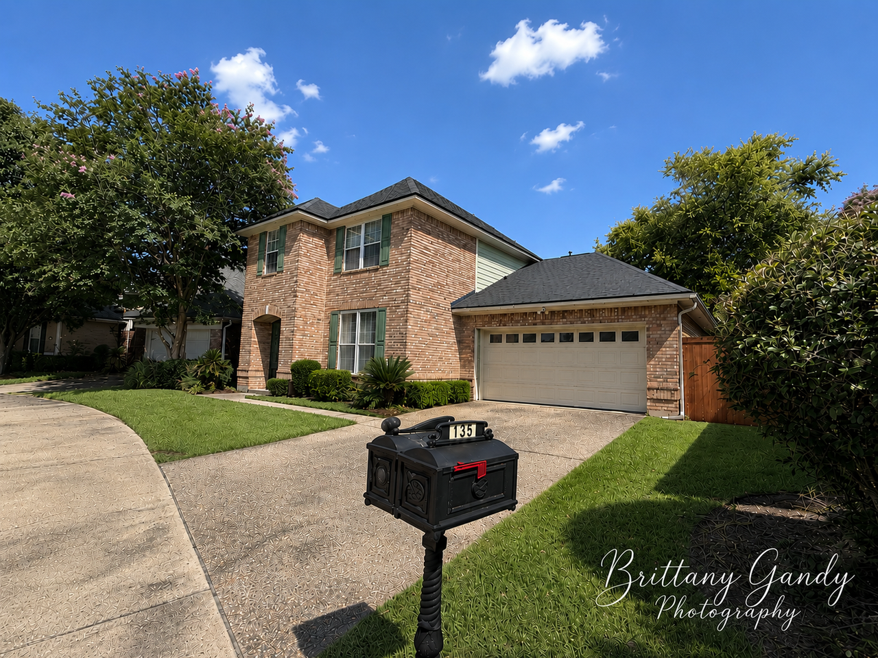139 Hallette Dr - Photo 4 of 5