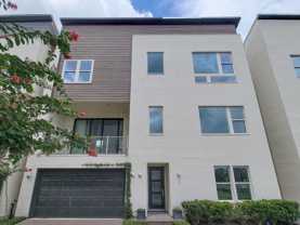 9 N Saint Charles St #B - Photo 1 of 1
