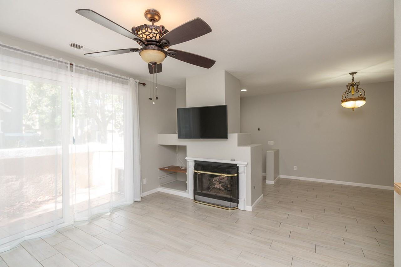 11930 Black Mountain Rd #12 - Photo 5 of 26