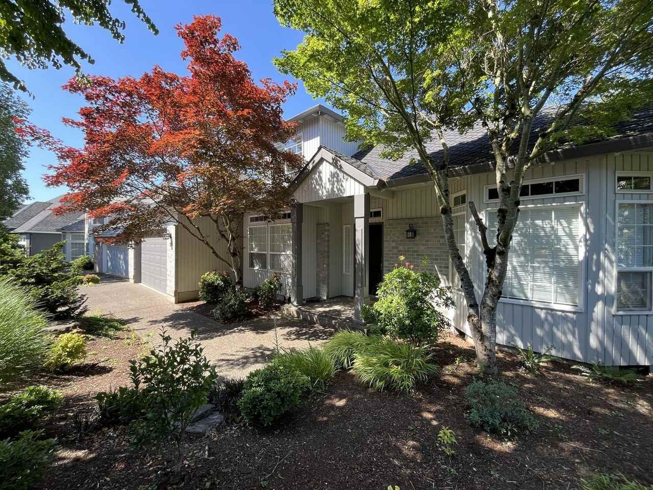 224 Nw Sundown Way - Photo 2 of 50